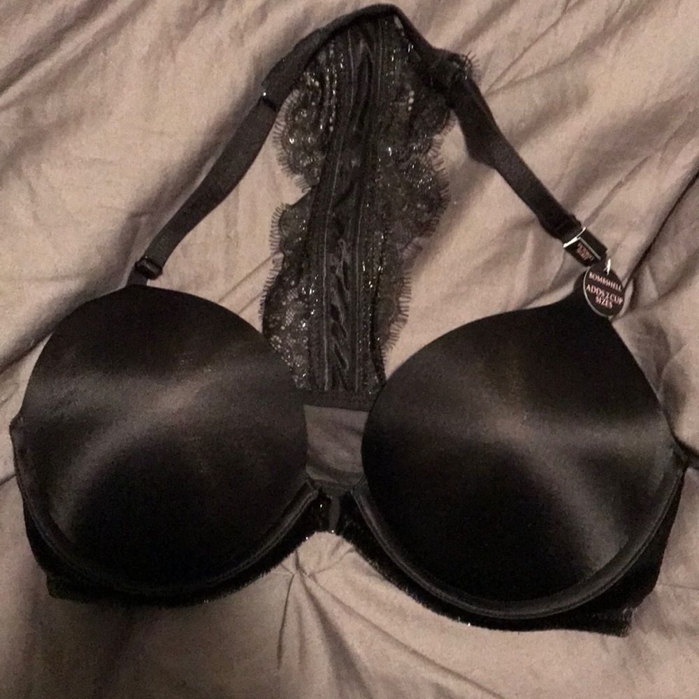 Black Victoria secret bra